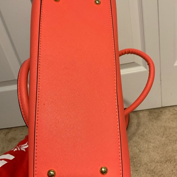 Hot pink Michael Kors purse - Picture 5 of 5